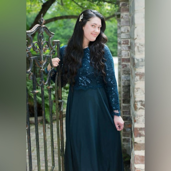 Dainty Jewells Dresses & Skirts - …….SOLD……….